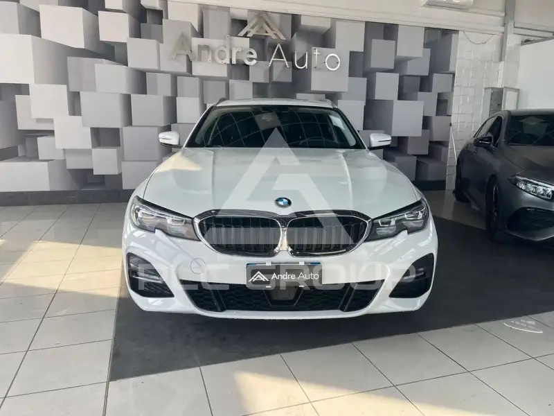 2021 BMW 320