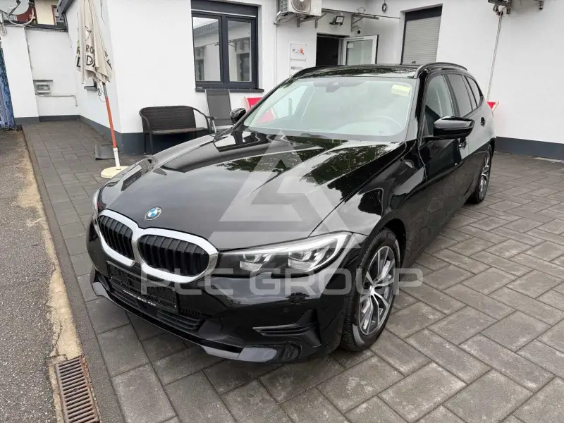 2021 BMW 320