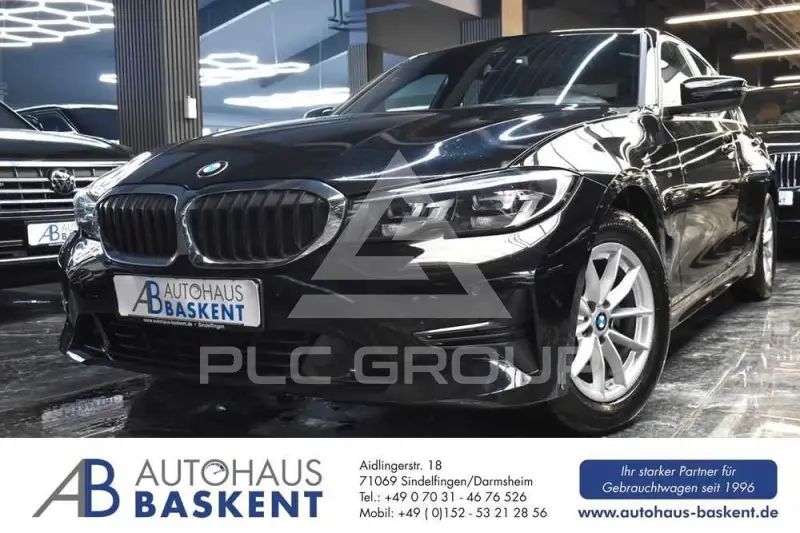 2021 BMW 320