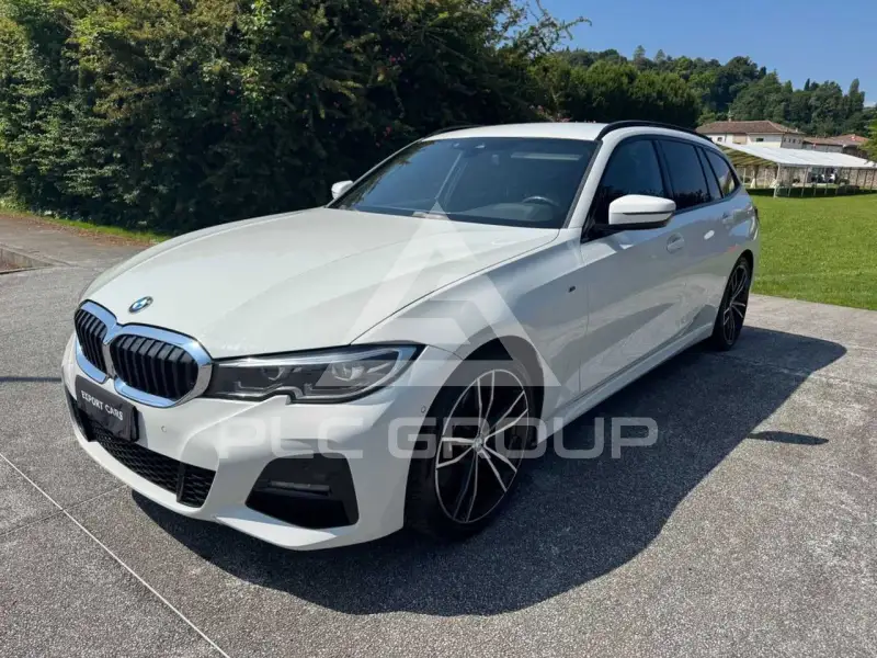 2021 BMW 320