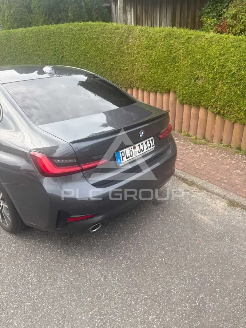 2021 BMW 320