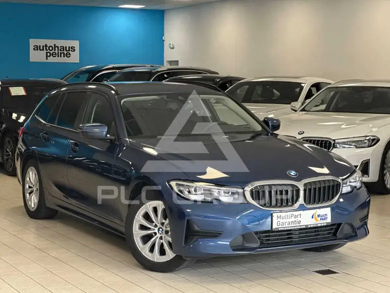 2021 BMW 320
