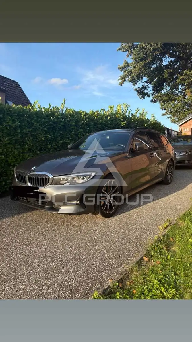2021 BMW 320