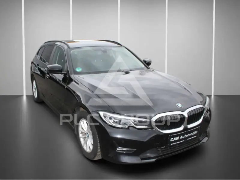 2021 BMW 320