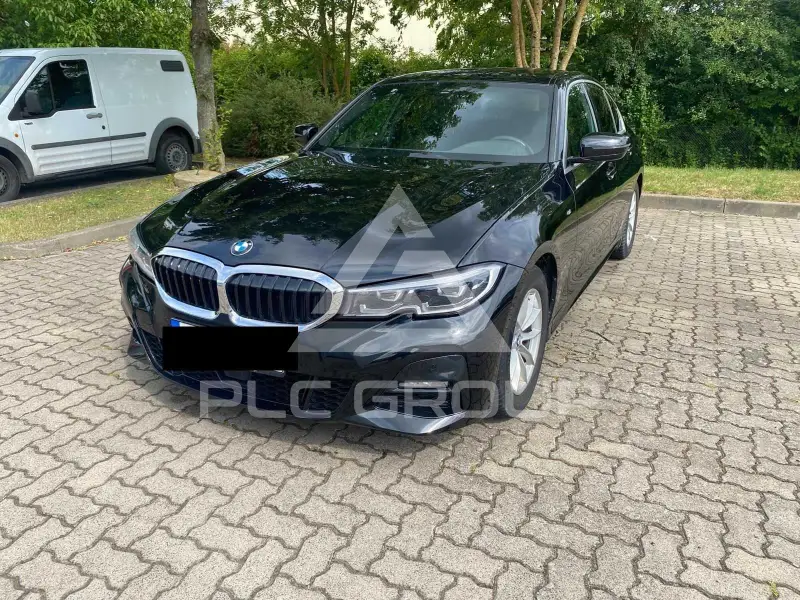 2021 BMW 320