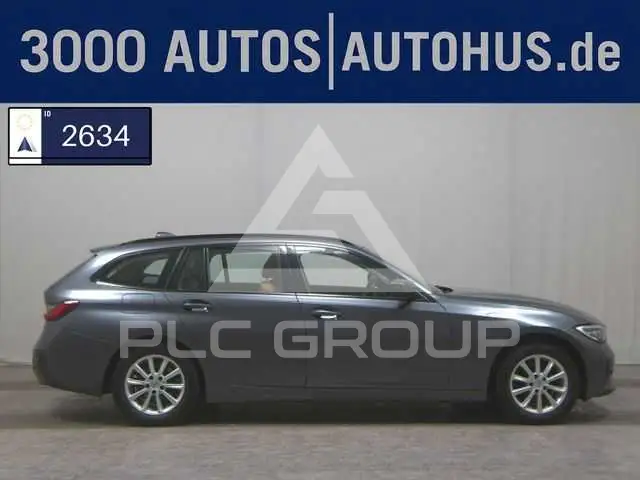 2021 BMW 320
