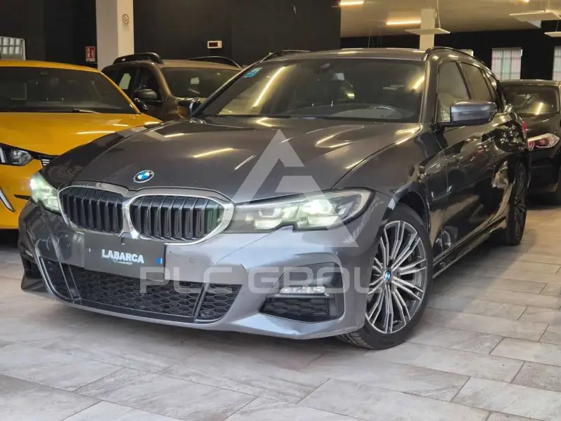 2021 BMW 320