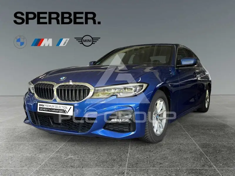 2021 BMW 320