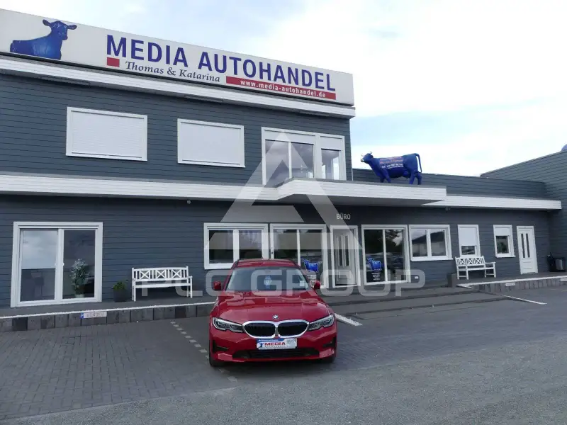 2021 BMW 320