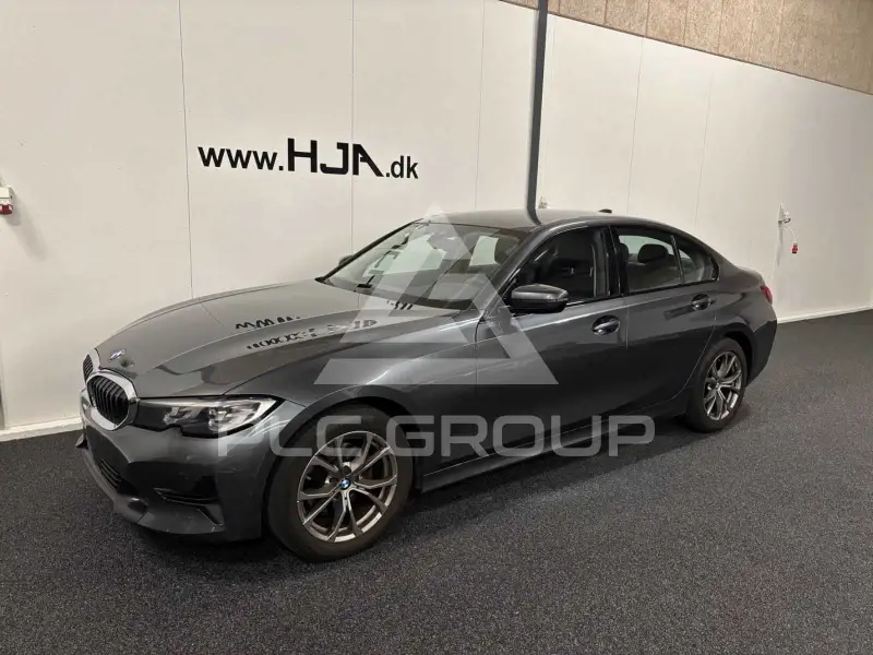 2021 BMW 320