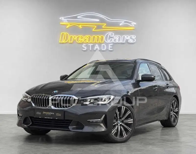 2021 BMW 320