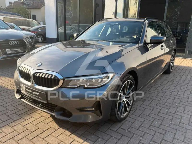 2021 BMW 320