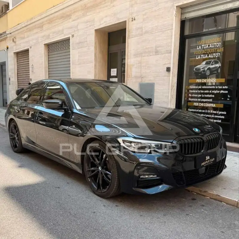 2021 BMW 320