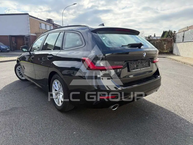 2021 BMW 320