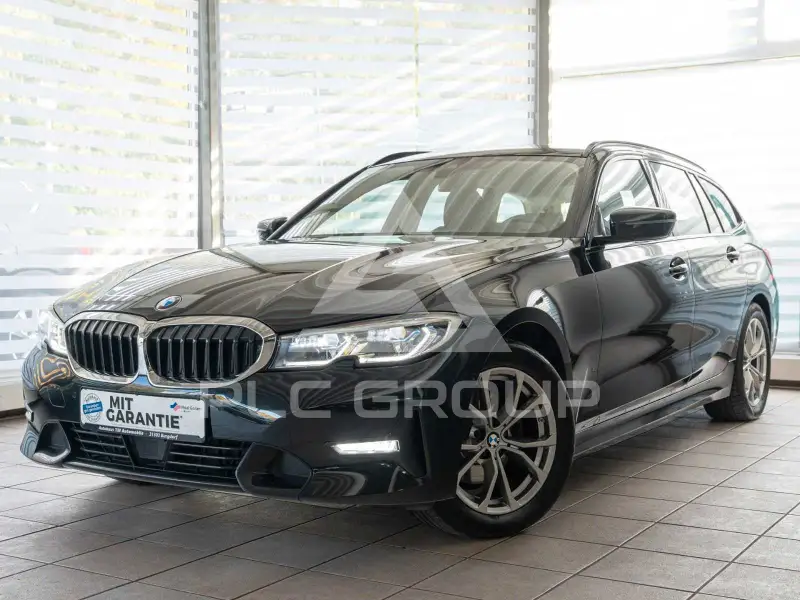 2021 BMW 320