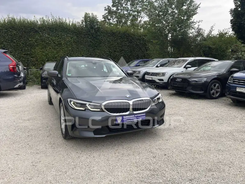 2021 BMW 320