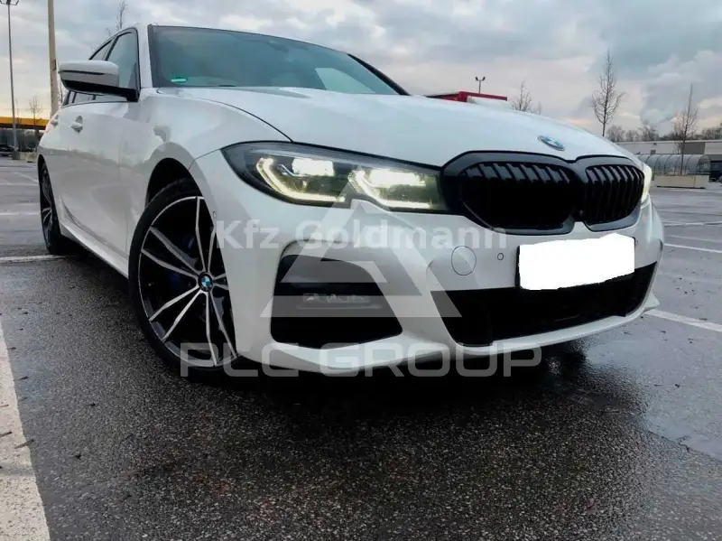 2021 BMW 320