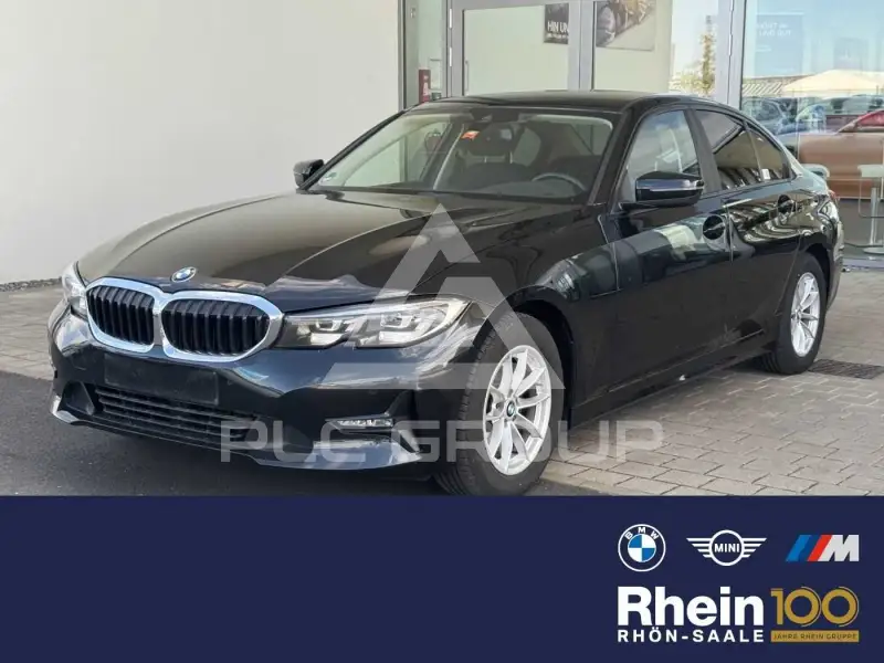 2021 BMW 320