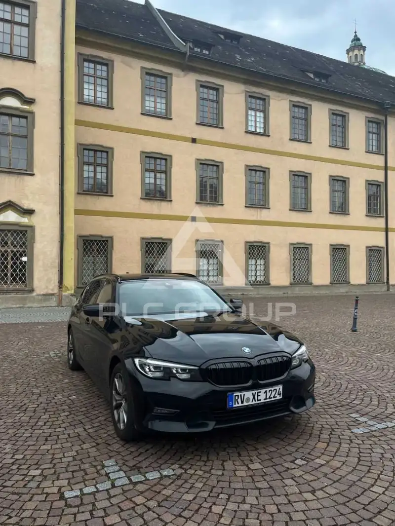 2021 BMW 320