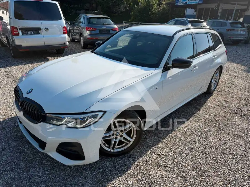 2021 BMW 320