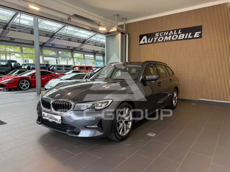 2021 BMW 320