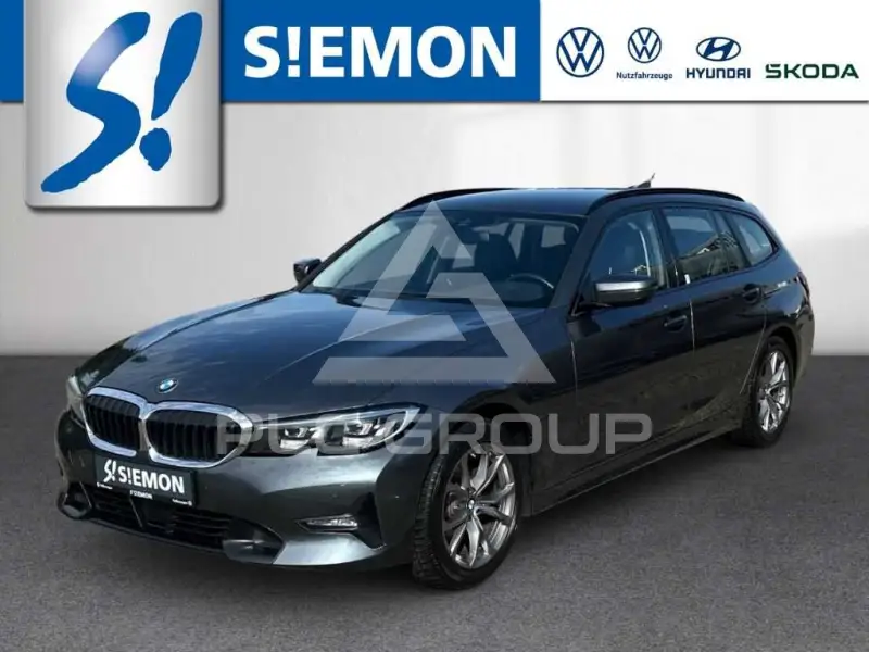 2021 BMW 320
