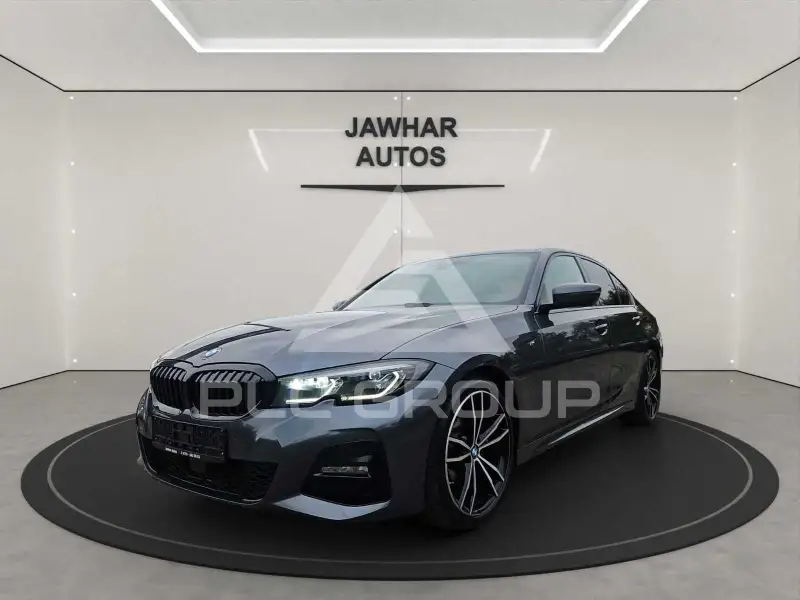 2021 BMW 320