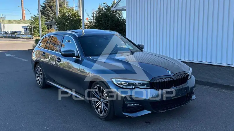2021 BMW 320