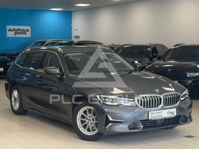 2021 BMW 320