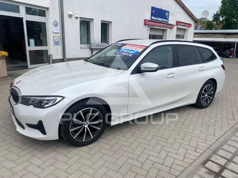 2021 BMW 320
