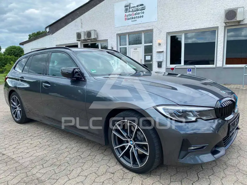 2021 BMW 320