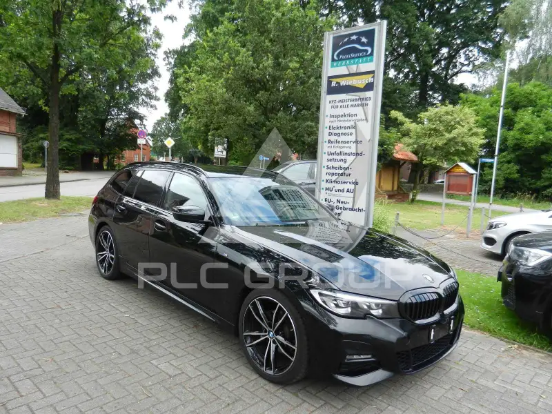 2021 BMW 320