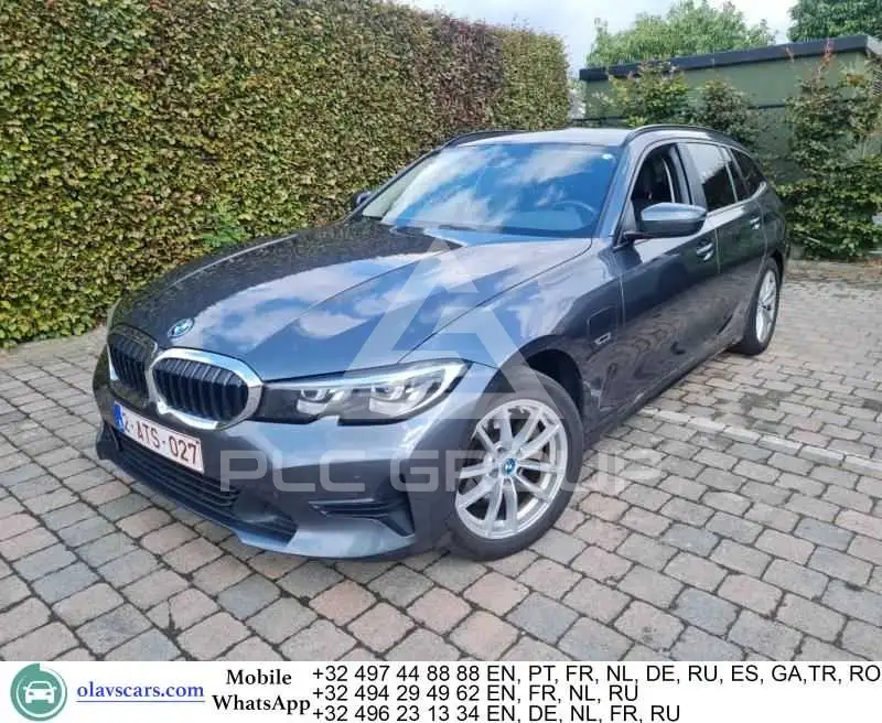 2021 BMW 320