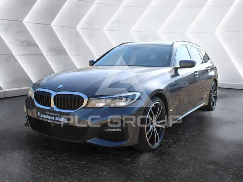 2021 BMW 320