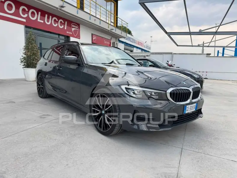 2021 BMW 320