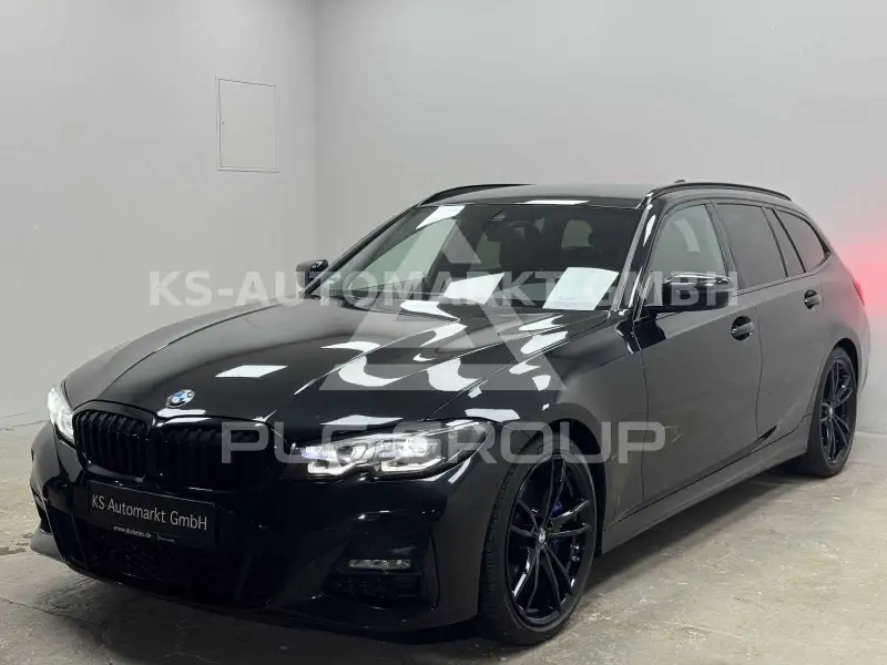 2021 BMW 320