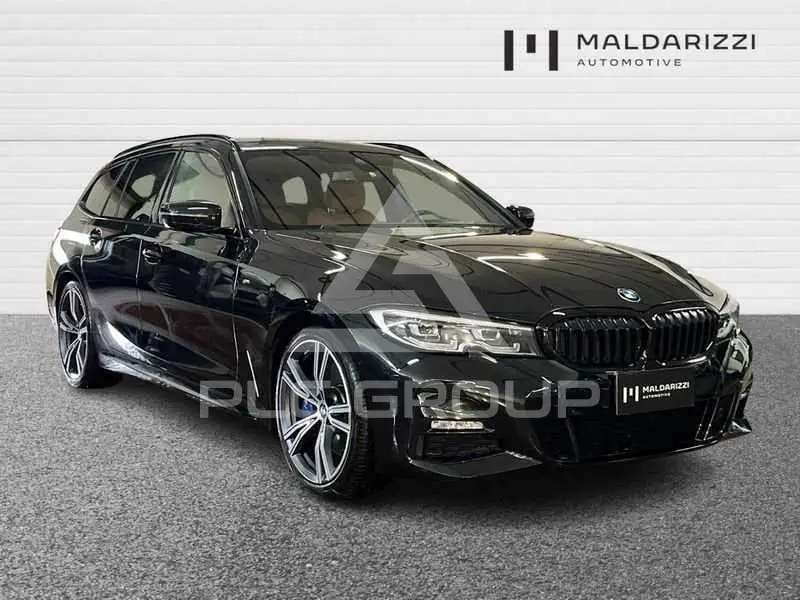 2021 BMW 320