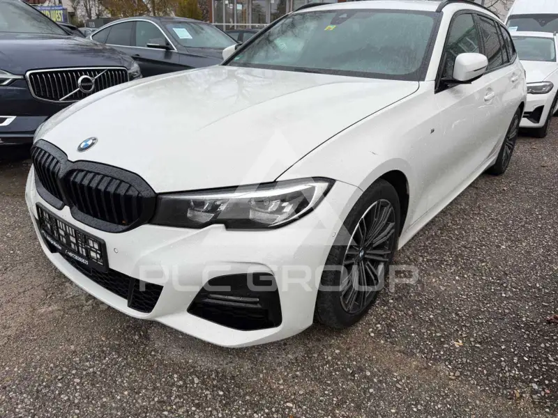 2021 BMW 320