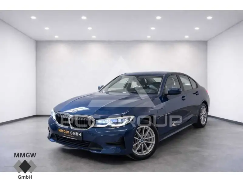 2021 BMW 330