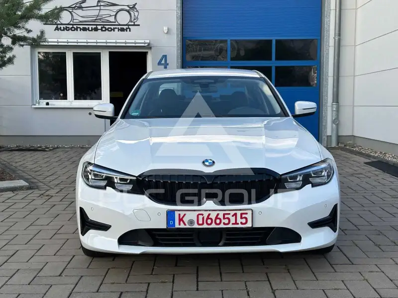 2021 BMW 330