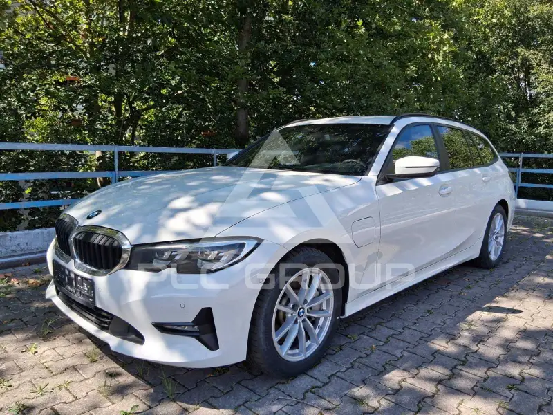 2021 BMW 330