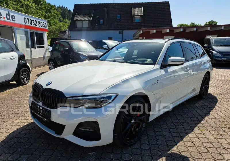 2021 BMW 330