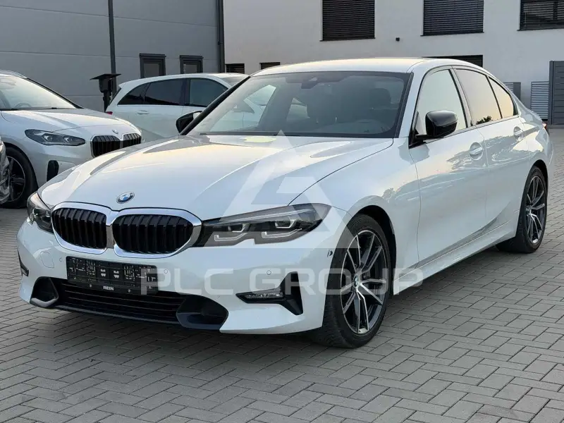 2021 BMW 330