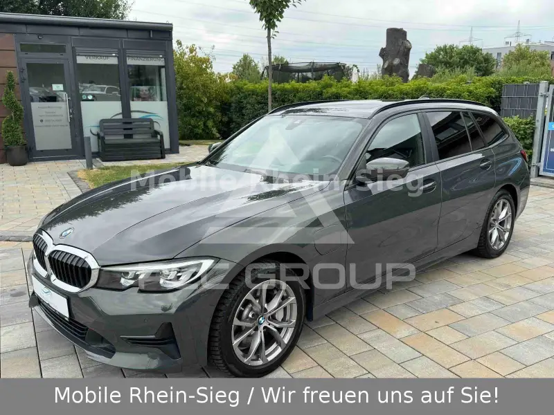 2021 BMW 330