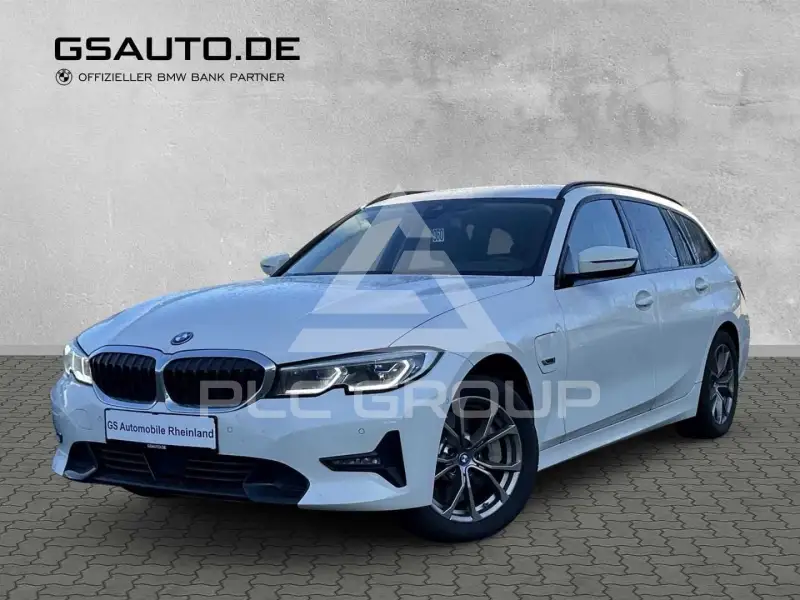 2021 BMW 330