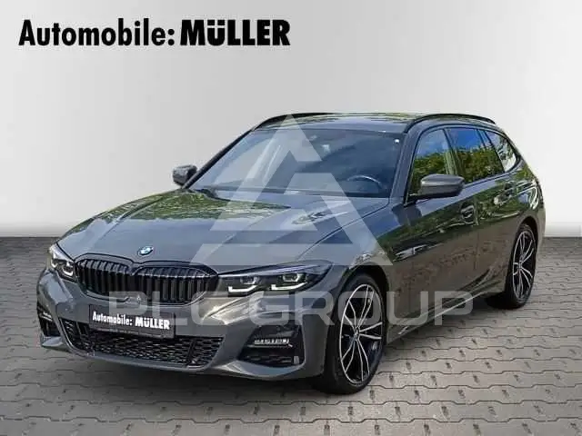 2021 BMW 330