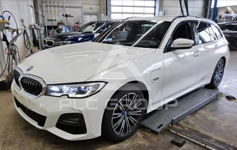 2021 BMW 330