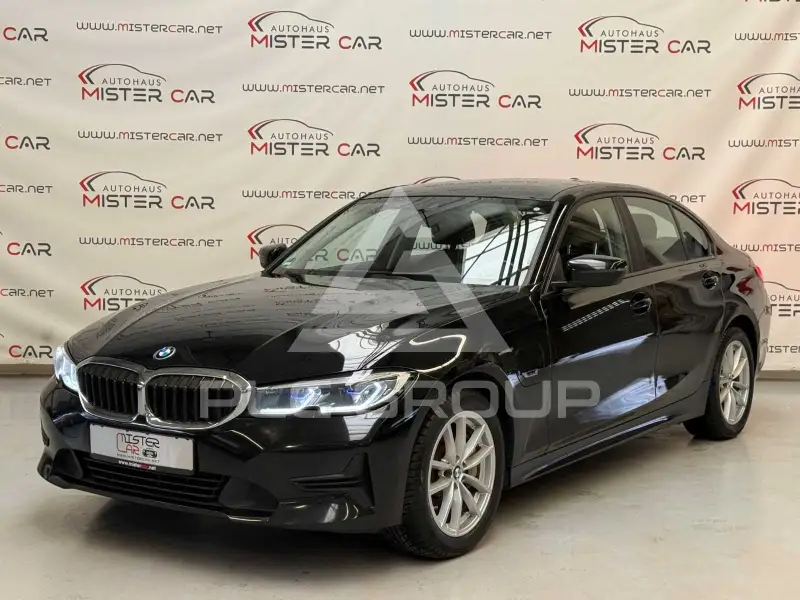 2021 BMW 330