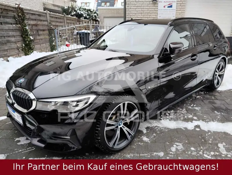 2021 BMW 330