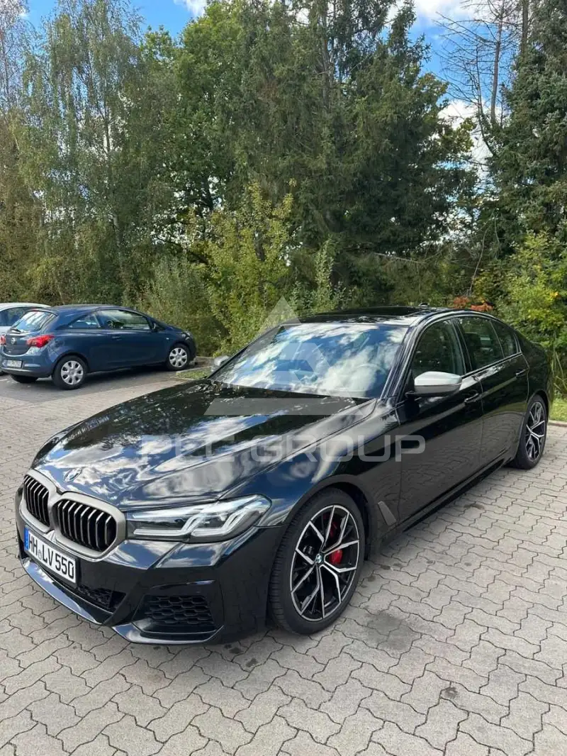 2021 BMW 550